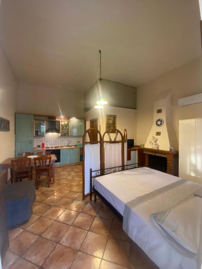 Appartamento In Villa Alle Falde Del Vesuvio 나폴리 외부 사진